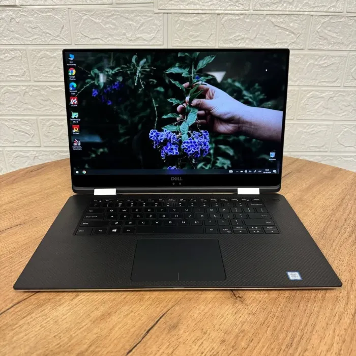 Ігровий ультрабук-трансформер Б-клас Dell XPS 15 9575 / 15.6" (1920x1080) IPS Touch / Intel Core i7-8705G (4 (8) ядра по 3.1 - 4.1 GHz) / 16 GB DDR4 / 512 GB SSD / AMD Radeon RX Vega M GL, 4 GB HBM2, 1024-bit / WebCam б/в - зображення 2