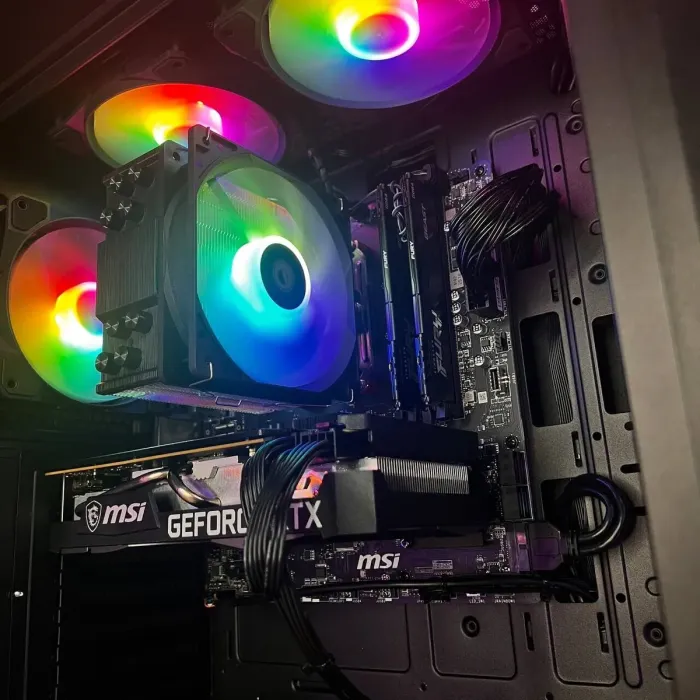 Збірка на замовлення: ігровий ПК MSI MAG Forge 120A Airflow Tower / AMD Ryzen 5 5600 (6 (12) ядер по 3,5 - 4,4 ГГц) / 16 ГБ DDR4 / 500 ГБ SSD M.2 / nVidia GeForce RTX 3070, 8 ГБ GDDR6, 256-bit / 650 Вт б/в - зображення 6