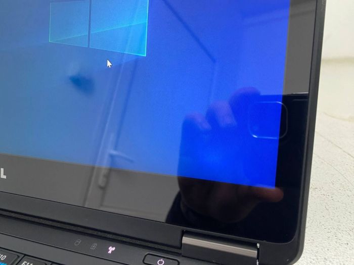 Ноутбук Б-клас Dell Latitude E7440 / 14" (1920x1080) TN Touch / Intel Core i5-4310U (2 (4) ядра по 2.0 - 3.0 GHz) / 8 GB DDR3 / 128 GB SSD / Intel HD Graphics 4400 / WebCam б/в - зображення 4