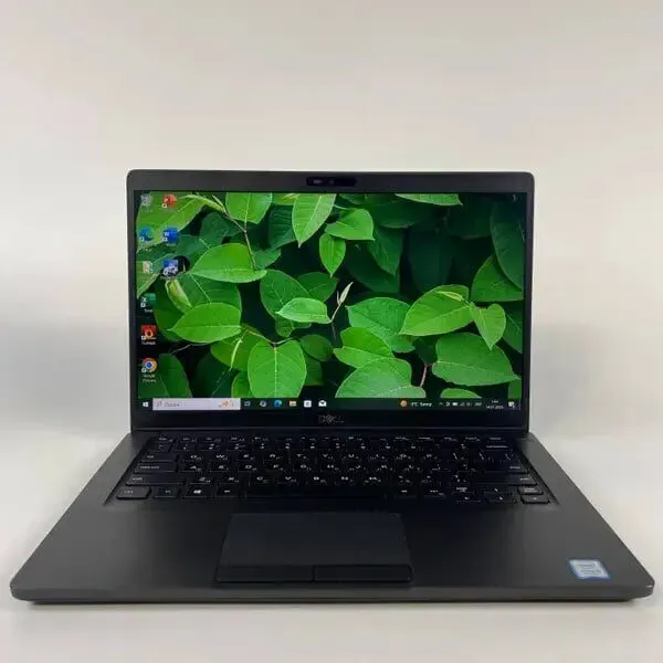 Ультрабук Dell Latitude 5400 / 14" (1920x1080) IPS / Intel Core i5-8265U (4 (8) ядра по 1.6 - 3.9 GHz) / 16 GB DDR4 / 256 GB SSD / Intel UHD Graphics / WebCam / HDMI б/в - зображення 2