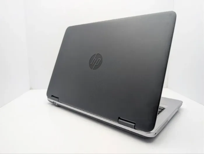 Ноутбук HP ProBook 640 G2 / 14" (1366x768) TN / Intel Core i3-6100U (2 (4) ядра по 2.3 GHz) / 8 GB DDR4 / 120 GB SSD / Intel HD Graphics 520 / WebCam б/в - зображення 8