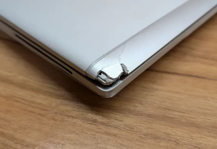 Ультрабук Б-клас HP EliteBook 840 G8 / 14" (1920x1080) IPS / Intel Core i7-1165G7 (4 (8) ядра по 2.8 - 4.7 GHz) / 16 GB DDR4 / 480 GB SSD / Intel Iris Xe Graphics / WebCam / TouchID / Windows 10 б/в - зображення 3