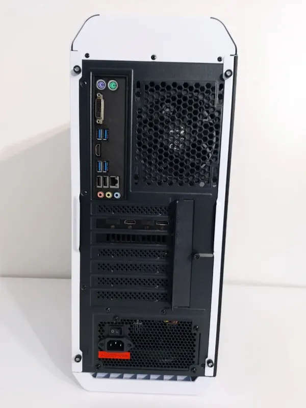 Ігровий ПК AeroCool Aero One Frost Tower / Intel Core i7-7700 (4 (8) ядер 3,6 - 4,2 ГГц) / 32 ГБ DDR4 / 512 ГБ SSD M.2 + 1000 ГБ HDD / AMD Radeon RX 5700 XT, 8 ГБ GDDR6, 256-біт / 650 Вт б/в - зображення 7