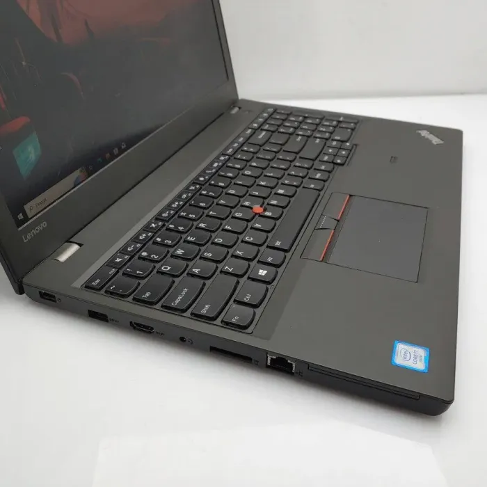 Робоча станція Lenovo ThinkPad P50s / 15.6" IPS / Core i7-6500U (2(4) ядра по 2.5-3.1 GHz) / 16GB DDR3 / 512GB SSD / Quadro M500M, 2GB DDR3, 64-bit / WebCam / Win10 Pro б/в - зображення 4