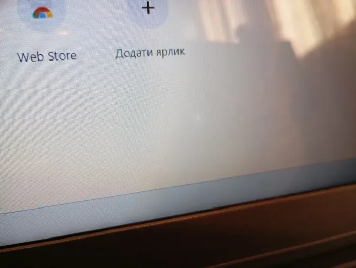 Ноутбук Б-клас Lenovo IdeaPad 110-15ACL / 15.6" (1366x768) TN / AMD E1-7010 (2 ядра по 1.5 GHz) / 8 GB DDR3 / 120 GB SSD / AMD Radeon R2 Graphics / WebCam / Win 7 б/в - зображення 8