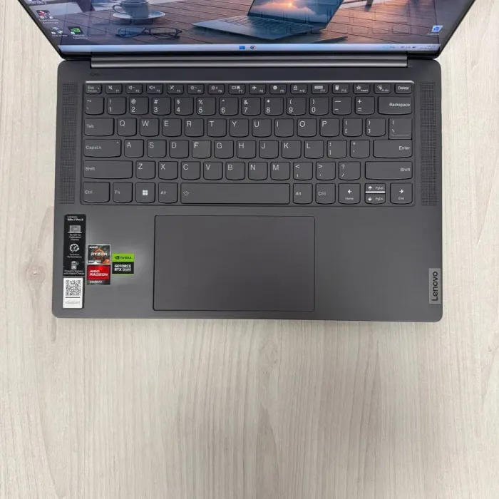 Ігровий ультрабук Б-клас Lenovo Slim 7 ProX 14ARH7 / 14.5" (3072x1920) IPS Touch / AMD Ryzen 7 6800HS (8 (16) ядер по 3.2 - 4.7 GHz) / 16 GB DDR5 / 1000 GB SSD NVMe / nVidia GeForce RTX 3050, 4 GB GDDR6, 128-bit / WebCam б/в - зображення 7