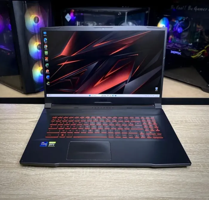 Ігровий ноутбук MSI Katana GF76 11UE / 17.3" (1920x1080) IPS / Intel Core i7-11800H (8 (16) ядер по 2.3 - 4.6 GHz) / 16 GB DDR4 / 512 GB SSD / nVidia GeForce RTX 3070, 6 GB GDDR6, 256-bit / WebCam б/в - зображення 2