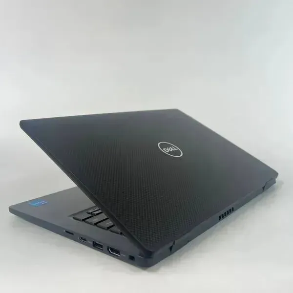 Ультрабук Dell Latitude 7420 / 14" (1920x1080) IPS / Intel Core i5-1135G7 (4 (8) ядра по 2.4 - 4.2 GHz) / 8 GB DDR4 / 512 GB SSD / Intel Iris Xe Graphics / WebCam / TouchID б/в - зображення 7