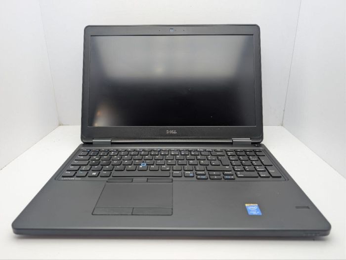 Ноутбук Dell Latitude E5550 / 15.6" (1920x1080) IPS / Intel Core i5-5300U (2 (4) ядра по 2.3 - 2.9 GHz) / 8 GB DDR3 / 240 GB SSD / nVidia GeForce 830M, 2 GB GDDR3, 64-bit / WebCam б/в - зображення 3