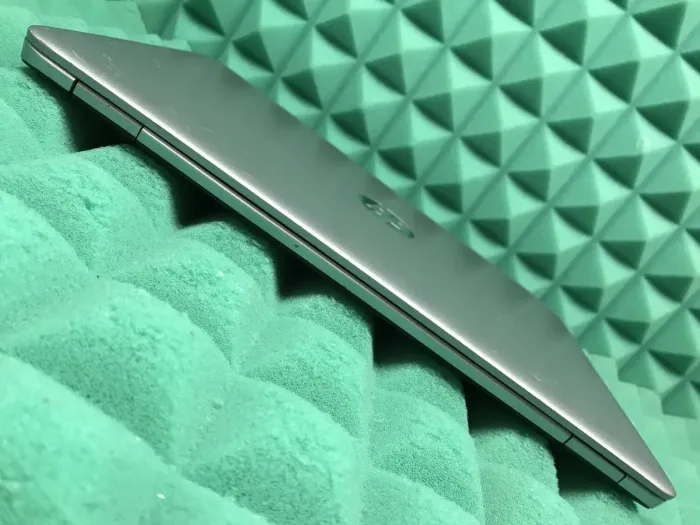 Ноутбук Б-клас HP EliteBook 840 G3 / 14" (1920x1080) IPS / Intel Core i5-6300U (2 (4) ядра по 2.4 - 3.0 GHz) / 8 GB DDR4 / 256 GB SSD / Intel HD Graphics 520 / WebCam / Fingerprint / DisplayPort б/в - зображення 7