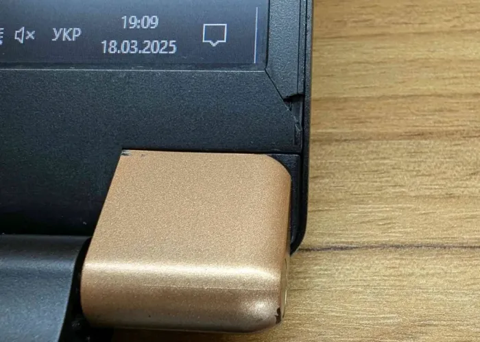 Ігровий ноутбук Б-клас MSI MS-17G1 / 17.3" (1920x1080) IPS / Intel Core i7-9750H (6 (12) ядер по 2.6 - 4.5 GHz) / 16 GB DDR4 / 512 GB SSD / nVidia GeForce RTX 2070, 8 GB GDDR6, 256-bit / WebCam / Windows 10 б/в - зображення 3