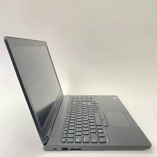 Ноутбук Б-клас Dell Latitude 5580 / 15.6" (1920x1080) IPS / Intel Core i5-7300U (2 (4) ядра по 2.6 - 3.5 GHz) / 8 GB DDR4 / 128 GB SSD / Intel HD Graphics 620 / WebCam / SIM б/в - зображення 4