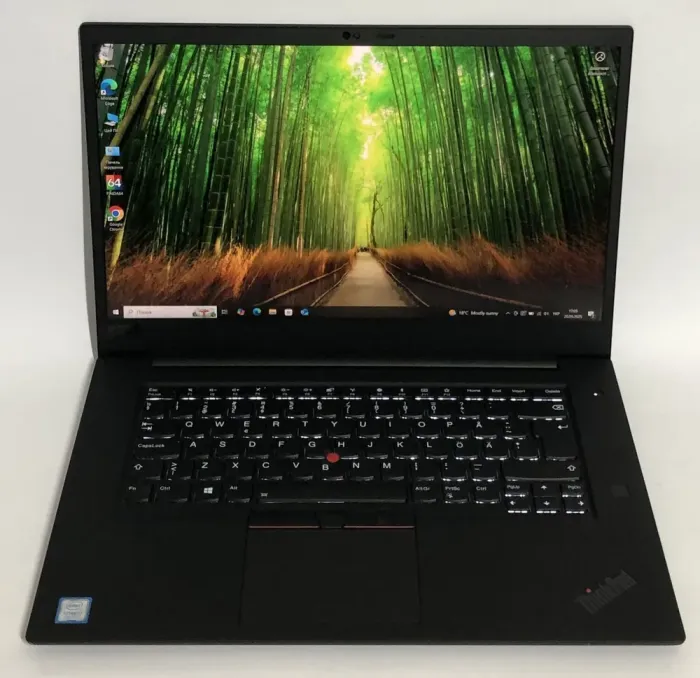 Ігровий ультрабук Б-класу Lenovo ThinkPad X1 Extreme Gen2 / 15.6" (1920x1080) IPS / Intel Core i7-9850H (6 (12) ядер по 2,6 - 4,6 ГГц) / 32 ГБ DDR4 / 1000 ГБ SSD / nVidia GeForce GTX 1650 Max-Q, 4 ГБ GDDR6, 128-біт / WebCam / Win 10 Pro б/в - зображення 2