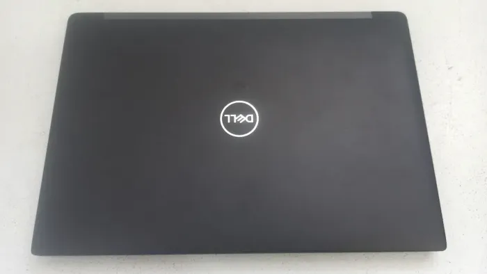 Ультрабук Dell Latitude 7390 / 13.3" IPS / Core i3-7130U (2(4) ядра по 2.7GHz) / 8GB DDR4 / 120GB SSD / UHD Graphics 620 / WebCam / HDMI б/в - зображення 5