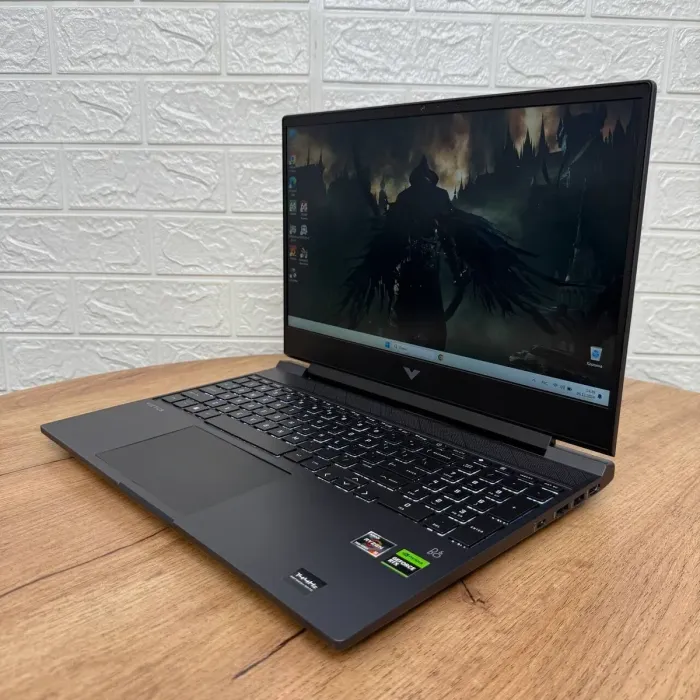 Ігровий ноутбук HP Victus 15-fb1013dx / 15.6" (1920x1080) IPS / AMD Ryzen 5 7535HS (6 (12) ядер по 3.3 - 4.55 GHz) / 16 GB DDR5 / 512 GB SSD / nVidia GeForce RTX 2050, 4 GB GDDR6, 64-bit / WebCam б/в - зображення 5
