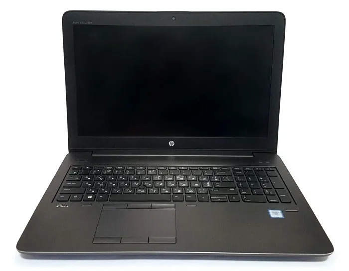 Мобільна робоча станція HP ZBook 15 G3 / 15.6" (1920x1080) TN / Intel Core i7-6700HQ (4 (8) ядра по 2.6 - 3.5 GHz) / 32 GB DDR4 / 512 GB SSD M.2 / AMD FirePro W5170M, 2 GB GDDR5, 128-bit / WebCam / Win 10 Pro б/в - зображення 2