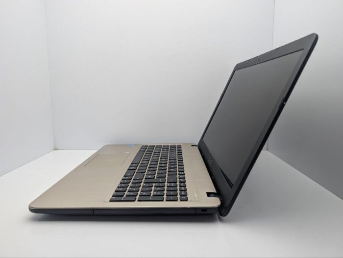 Ноутбук Asus R540L / 15.6" (1366x768) TN / Intel Core i3-4005U (2 (4) ядра по 1.7 GHz) / 8 GB DDR3 / 120 GB SSD / Intel HD Graphics 4400 / WebCam / DVD-ROM б/в - зображення 5