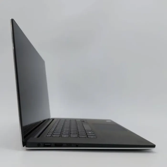 Мобільна робоча станція Dell Precision 5540 / 15,6" (1920x1080) IPS Touch / Intel Core i7-9750H (6 (12) ядер по 2,6 - 4,5 ГГц) / 32 ГБ DDR4 / 512 ГБ SSD / nVidia Quadro T2000, 4 ГБ GDDR5, 128-біт / WebCam б/в - зображення 7
