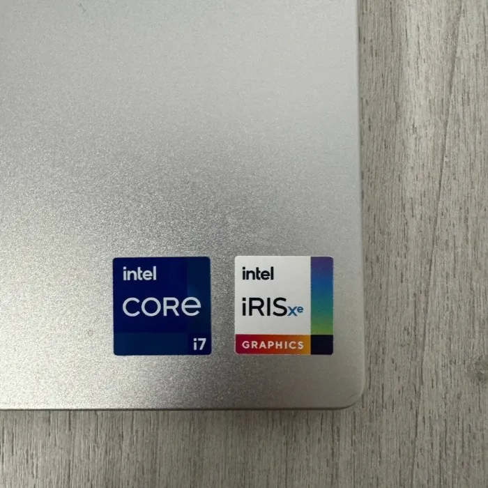 Ноутбук Б-клас Dell Inspiron 16 5620 / 16" (1920x1200) IPS / Intel Core i7-1255U (10 (12) ядер по 1.7 - 4.7 GHz) / 16 GB DDR4 / 1000 GB SSD / Intel Iris Xe Graphics / WebCam б/в - зображення 4