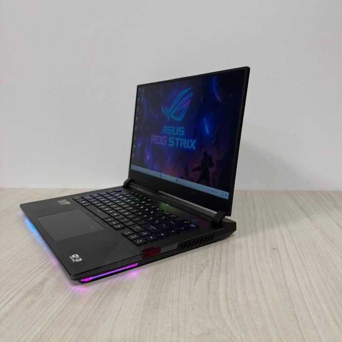Ігровий ноутбук Б-класу Asus ROG Strix Scar G533QR / 15.6" (1920x1080) IPS / AMD Ryzen 9 5900HX (8 (16) ядер по 3.3 - 4.6 GHz) / 16 GB DDR4 / 512 GB SSD NVMe / nVidia GeForce RTX 3070, 8 GB GDDR6, 256-bit б/в - зображення 5