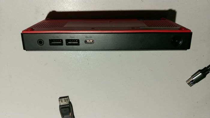 Неттоп Lenovo ThinkCentre M75n USFF / AMD Ryzen 5 3500U (4 (8) ядра по 2.1 - 3.7 GHz) / 8 GB DDR4 / 256 GB SSD / AMD Radeon Vega 8 Graphics / DisplayPort / Wi-Fi + Блок живлення б/в - зображення 14