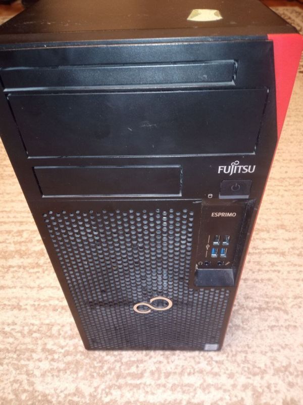 ПК Б-клас Fujitsu Esprimo P558 E85+ Tower / Intel Core i3-8300 (4 ядер по 3.7 GHz) / 8 GB DDR4 / 256 GB SSD NVMe / Intel UHD Graphics 630 б/в - зображення 2