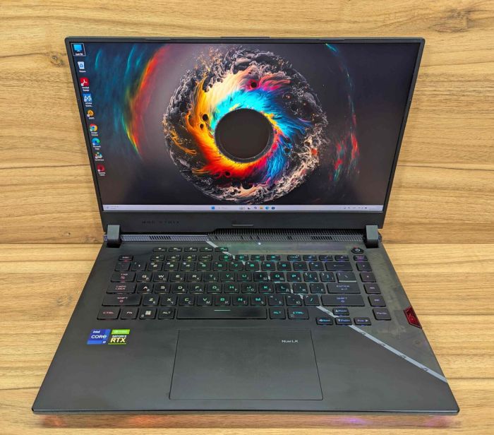 Ігровий ноутбук Asus ROG Strix Scar G533Z / 15.6" (2560x1440) IPS / Intel Core i9-12900H (14 (20) ядер по 3.8 - 5.0 GHz) / 32 GB DDR5 / 1000 GB SSD / nVidia GeForce RTX 3070 Ti, 8 GB GDDR6X, 256-bit / HDMI / Windows 11 б/в - зображення 2