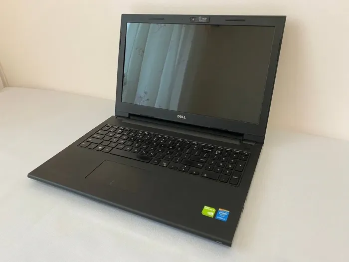 Ноутбук Б-клас Dell Inspiron 3543 / 15.6" (1366x768) TN / Intel Core i5-5200U (2 (4) ядра по 2.2 - 2.7 GHz) / 8 GB DDR3 / 256 GB SSD / Intel HD Graphics 5500 / WebCam б/в - зображення 5