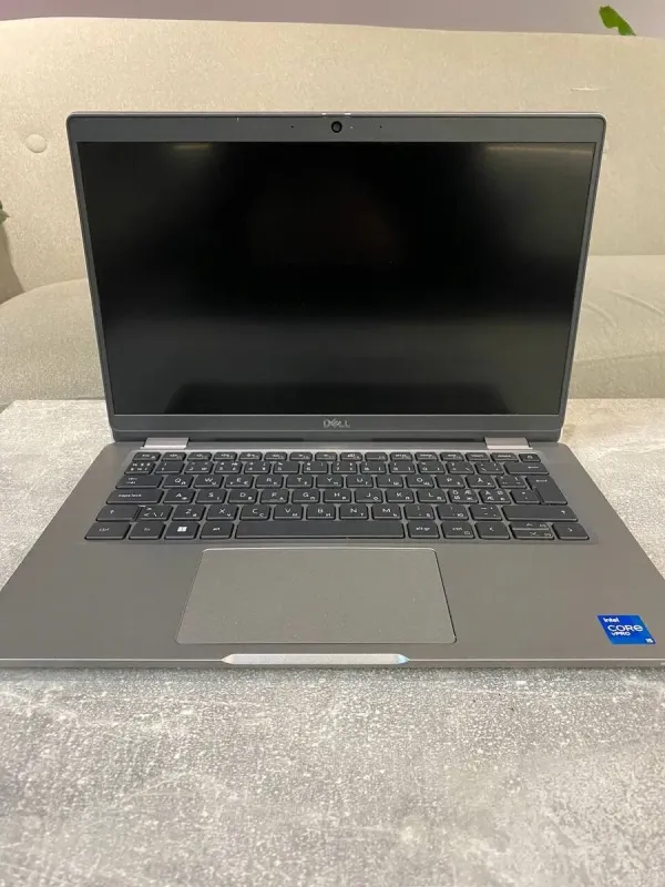 Ультрабук Б-клас Dell Latitude 5320 / 13.3" (1920x1080) TN / Intel Core i5-1135G7 (4 (8) ядра по 2.4 - 4.2 GHz) / 8 GB DDR4 / 256 GB SSD M.2 / Intel Iris X Graphics / WebCam / Win 10 б/в - зображення 2