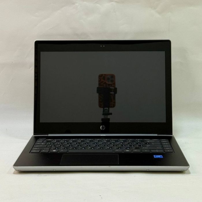 Ультрабук HP ProBook 430 G5 / 13.3" (1366x768) TN Touch / Intel Celeron 3865U (2 ядра по 1.8 GHz) / 8 GB DDR4 / 256 GB SSD / Intel HD Graphics 610 / WebCam / Windows 10 Pro б/в - зображення 4