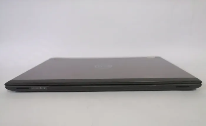 Ультрабук Dell Vostro / 13.3" TN / Core i5-3317U (2(4) ядра по 1.7-2.6 GHz) / 4GB DDR3 / 120GB SSD / HD Graphics 4000 / WebCam / HDMI б/в - зображення 9