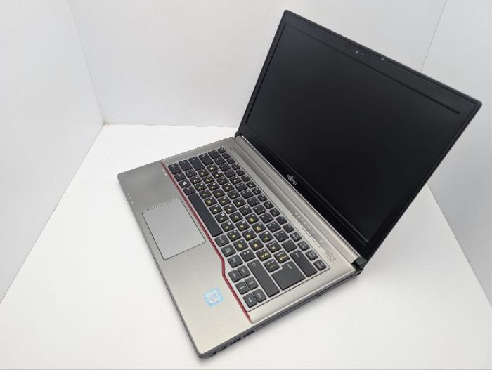 Ноутбук Fujitsu LifeBook E746 / 14" (1366x768) TN / Intel Core i5-6200U (2 (4) ядра по 2.3 - 2.8 GHz) / 8 GB DDR4 / 128 GB SSD / Intel HD Graphics 520 / WebCam б/в - зображення 7
