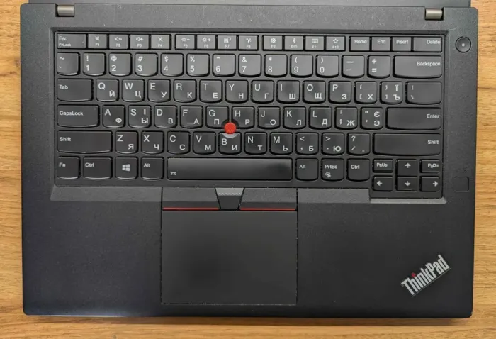 Ультрабук Lenovo ThinkPad T480 / 14" (2560x1440) IPS Touch / Intel Core i7-8650U (4 (8) ядра по 1.9 - 4.2 GHz) / 16 GB DDR4 / 512 GB SSD / nVidia GeForce MX150, 2 GB GDDR5, 64-bit / WebCam / TouchID / Windows 10 б/в - зображення 3