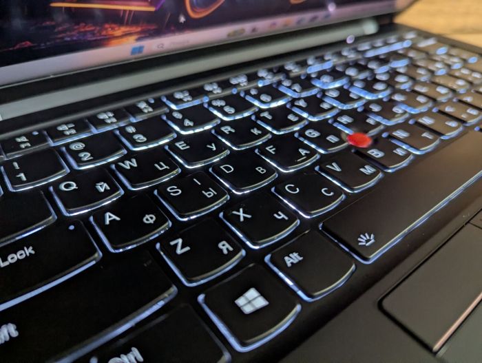 Ультрабук Lenovo ThinkPad X1 Carbon Gen9 / 14" (1920x1080) IPS / Intel Core i7-1185G7 (4 (8) ядра по 3.0 - 4.8 GHz) / 16 GB DDR4 / 512 GB SSD / Intel Iris Xe Graphics / WebCam / Windows 11 б/в - изображение 6