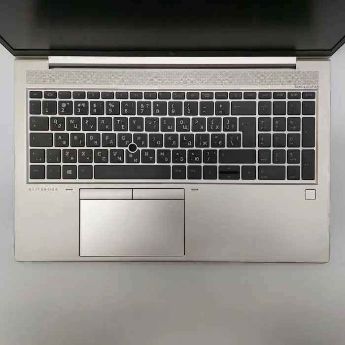 Ультрабук HP EliteBook 855 G7 / 15.6" (1920x1080) IPS / Ryzen 3 Pro 4450U (4 (8) ядра по 2.4 - 3.7 GHz) / 16 GB DDR4 / 256 GB SSD / AMD Radeon Graphics / WebCam б/в - зображення 3