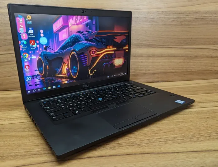 Ультрабук Dell Latitude 7490 / 14" (1920х1080) IPS / Intel Core i7-8650U (4 (8) ядра по 1.9 - 4.2 GHz) / 16 GB DDR4 / 512 GB SSD / Intel UHD Graphics 620 / WebCam / Fingerprint / Windows 10 б/в - зображення 4