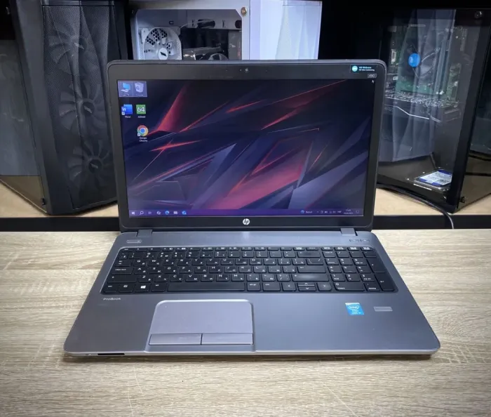 Ноутбук HP ProBook 450 G1 / 15.6" (1366x768) TN / Intel Core i5-4200M (2 (4) ядра по 2.5 - 3.1 GHz) / 8 GB DDR3 / 500 GB HDD / Intel HD Graphics 4600 / WebCam б/в - зображення 2