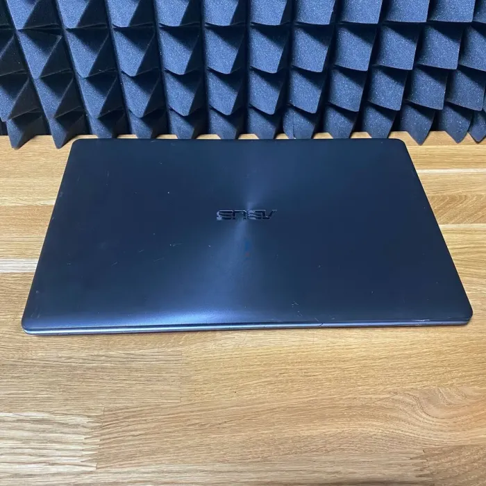 Ноутбук Asus R510L / 15.6" (1366x768) TN / Intel Core i7-4510U (2 (4) ядра по 2.0 - 3.1 GHz) / 12 GB DDR3 / 128 GB SSD / Intel HD Graphics 4400 / WebCam / DVD-ROM б/в - зображення 7