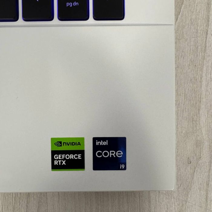 Ігровий ноутбук Dell G16 7630 White / 16" (2560x1600) IPS / Intel Core i9-13900HX (24 (32) ядра по 3,9 - 5,4 ГГц) / 32 ГБ DDR5 / 512 ГБ SSD NVMe / nVidia GeForce RTX 4070, 8 ГБ GDDR6, 128-біт / WebCam б/в - зображення 8