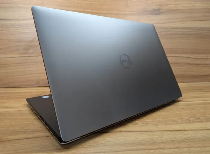 Мобільна робоча станція Dell Precision 5540 / 15.6" (1920x1080) IPS / Intel Core i7-9850H (6 (12) ядер по 2.6 - 4.6 GHz) / 16 GB DDR4 / 512 GB SSD / nVidia Quadro T1000, 4 GB GDDR5, 128-bit / WebCam / Windows 10 б/в - зображення 7