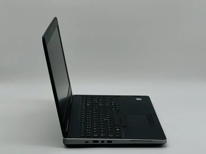 Мобільна робоча станція Dell Precision 7510 / 15.6" (1920x1080) IPS / Intel Xeon E3-1505M v5 (4 (8) ядра по 2.8 - 3.7 GHz) / 16 GB DDR4 / 240 GB SSD / nVidia Quadro M1000M, 2 GB GDDR5, 128-bit / WebCam б/в - зображення 3