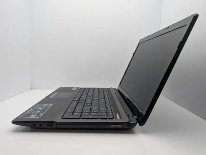 Ноутбук Asus X53B / 15.6" (1366x768) TN / AMD E-350 (2 ядра по 1.6 GHz) / 6 GB DDR3 / 120 GB SSD / AMD Radeon HD 6310 Graphics / WebCam / DVD-ROM б/в - зображення 5