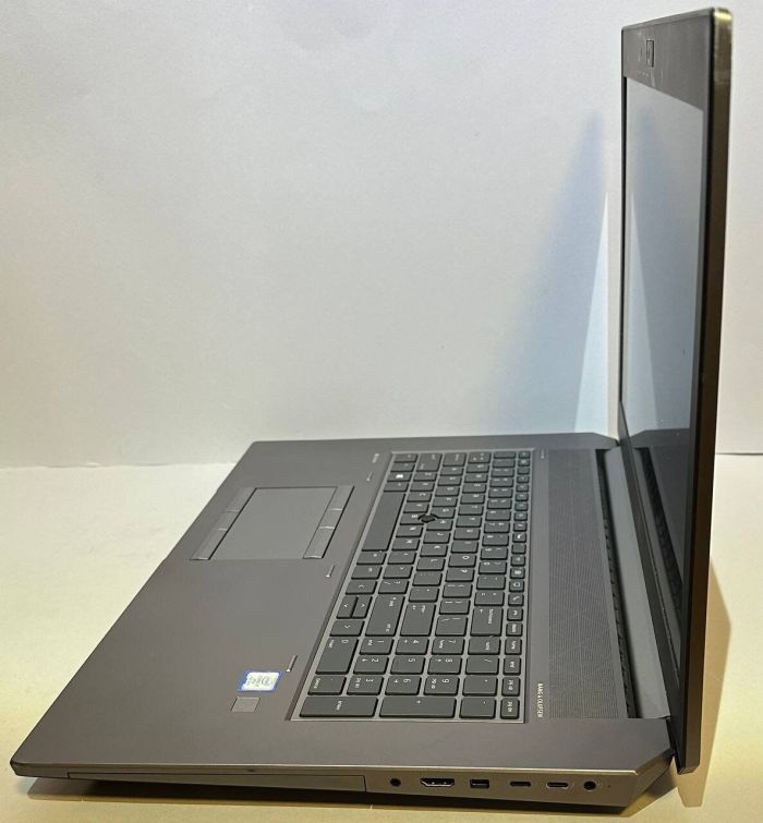 Мобільна робоча станція Б-класу HP ZBook 17 G6 / 17,3" (1920x1080) IPS / Intel Core i7-9750H (6 (12) ядер по 2,6 - 4,5 ГГц) / 16 ГБ DDR4 / 256 ГБ SSD + 256 ГБ SSD / nVidia Quadro T1000, 4 ГБ GDDR5, 128-біт / WebCam б/в - зображення 5