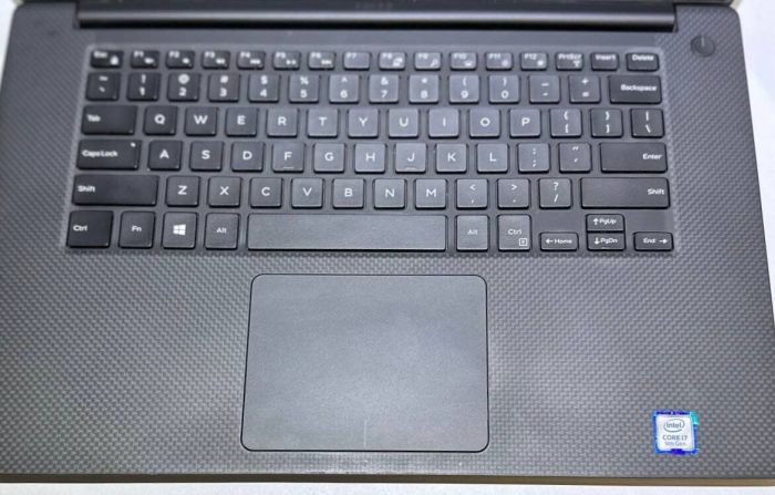 Мобільна робоча станція Б-клас Dell Precision 5540 / 15.6" (1920x1080) IPS / Intel Core i7-9850H (6 (12) ядер по 2.6 - 4.6 GHz) / 32 GB DDR4 / 256 GB SSD / nVidia Quadro T1000, 4 GB GDDR5, 128-bit / WebCam / Win 11 Pro б/в - зображення 8