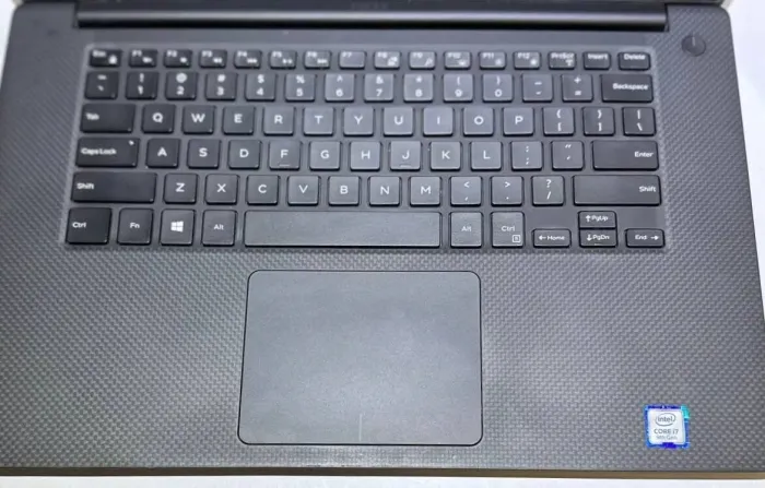 Мобільна робоча станція Б-клас Dell Precision 5540 / 15.6" (1920x1080) IPS / Intel Core i7-9850H (6 (12) ядер по 2.6 - 4.6 GHz) / 32 GB DDR4 / 256 GB SSD / nVidia Quadro T1000, 4 GB GDDR5, 128-bit / WebCam / Win 11 Pro б/в - зображення 8