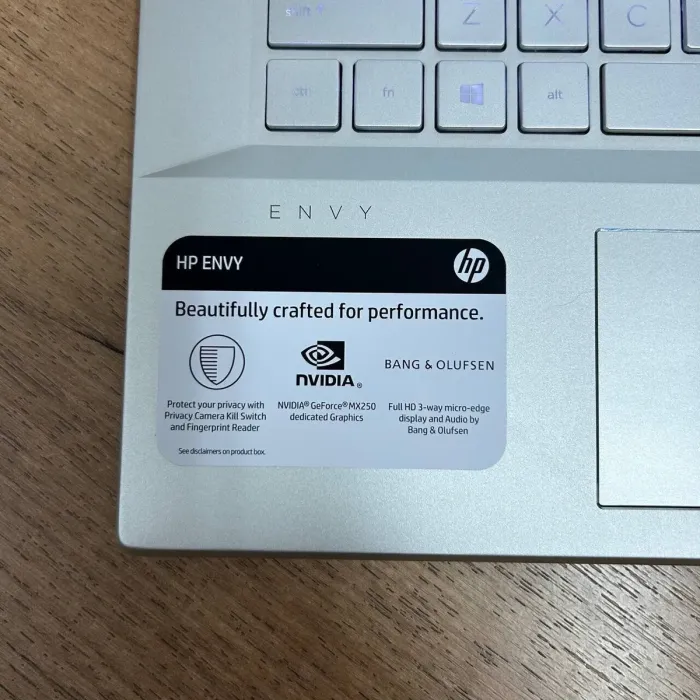 Ігровий ноутбук HP Envy 17m-ce1013dx / 17.3" (1920x1080) IPS Touch / Intel Core i7-10510U (4 (8) ядра по 1.8 - 4.9 GHz) / 16 GB DDR4 / 256 GB SSD NVMe / nVidia GeForce MX250, 2 GB GDDR5, 64-bit / WebCam б/в - зображення 9