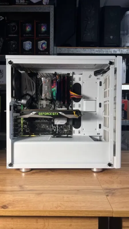 Ігровий ПК Corsair Carbide 275R Tempered Glass White Tower / Intel Core i5-6500 (4 ядра 3,2 - 3,6 ГГц) / 16 ГБ DDR4 / 250 ГБ SSD + 1000 ГБ HDD / nVidia GeForce GTX 1080, 8 ГБ GDDR5X, 256-біт / 500 Вт б/в - зображення 5