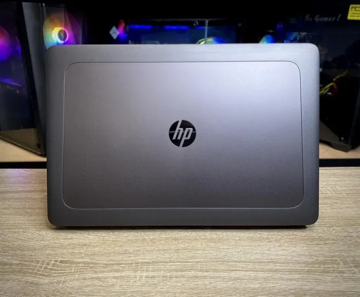 Мобільна робоча станція HP ZBook 17 G3 / 17.3" (1920x1080) TN / Intel Core i7-6820HQ (4 (8) ядра по 2.7 - 3.6 GHz) / 16 GB DDR4 / 256 GB SSD / nVidia Quadro M3000M, 4 GB GDDR5, 256-bit / WebCam б/в - зображення 7
