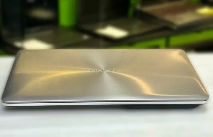 Ігровий ноутбук Б-клас Asus N551V / 15.6" (3840x2160) IPS / Intel Core i7-6700HQ (4 (8) ядра по 2.6 - 3.5 GHz) / 16 GB DDR4 / 128 GB SSD M.2 + 1000 GB HDD / nVidia GeForce GTX 960M, 4 GB GDDR5, 128-bit / WebCam / DVD-RW / Win 10 Home б/в - зображення 6