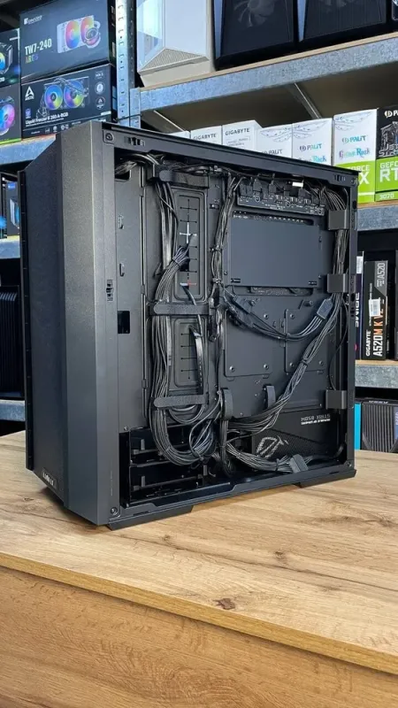 Збірка під замовлення: ігровий Lian Li LanCool 216 RGB Black Tower / Intel Core i5-14600KF (14 (20) ядер по 2.6 - 5.3 GHz) / 32 GB DDR5 / 4000 GB SSD M.2 / nVidia GeForce RTX 4070 Ti, 12 GB GDDR6X, 192-bit / HDMI / 850W - зображення 10